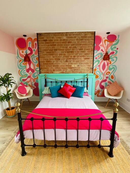 Colourful Apartment In Margate KENT Buitenkant foto
