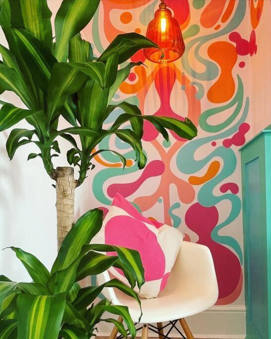 Colourful Apartment In Margate KENT Buitenkant foto
