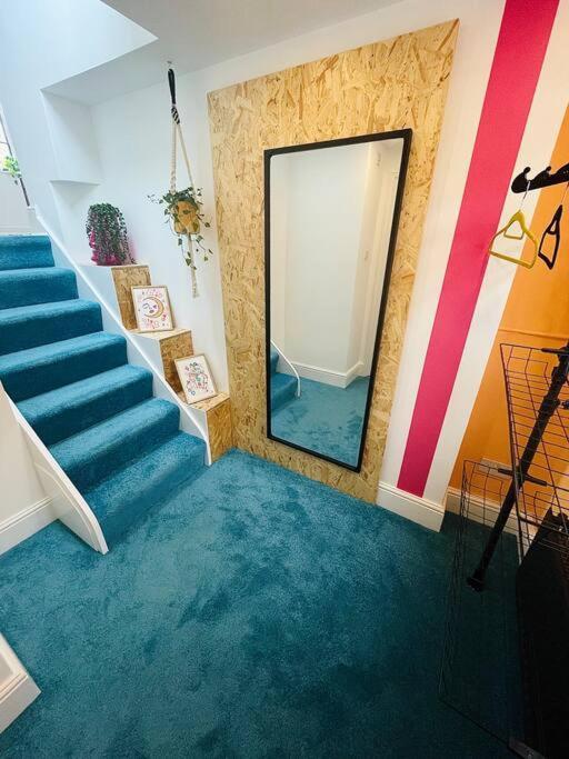 Colourful Apartment In Margate KENT Buitenkant foto